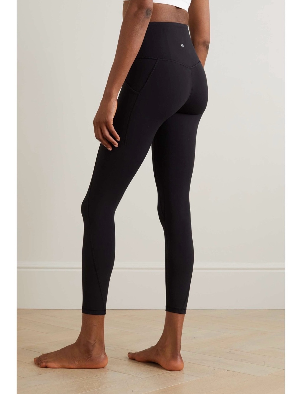 Lululemon High-Rise Black Active Leggings with Side Pocket